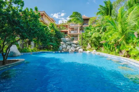 Baoting Rainforest Fairyland Resort & Spa Qixian Mount Отели рядом с достопримечательностью «Qixian Square»