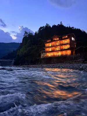 棲溪民宿（朗德上寨店） 鄰近郎德上寨古建築羣的酒店