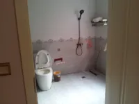 Zixuan Homestay - غرفة مطلة على الجبل