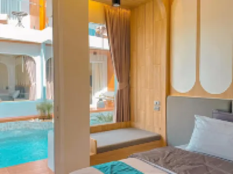 คาเวียร์ เกาะล้าน โรงแรมในเกาะล้าน