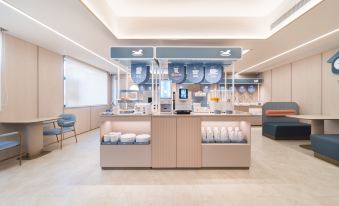 Hanting Hotel (Huizhou Ganghui Shopping Center Maidi Branch)