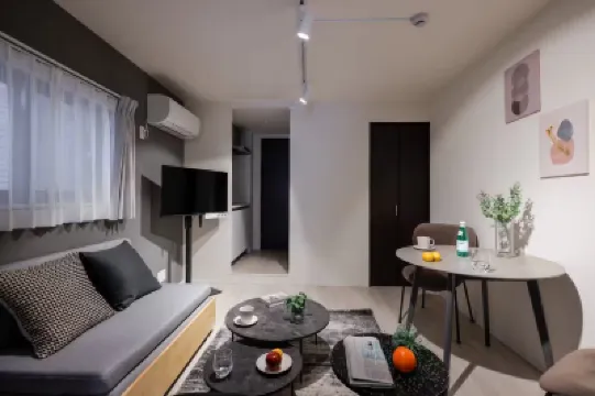 Ruygo Shinjuku Nishi-Ochiai Hotel berhampiran Meiji University Nakano Campus