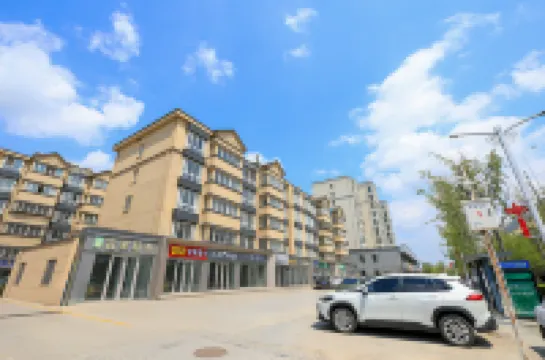 Meiyu Hotel (Xinzheng International Airport Chang'an Road South Subway Station)