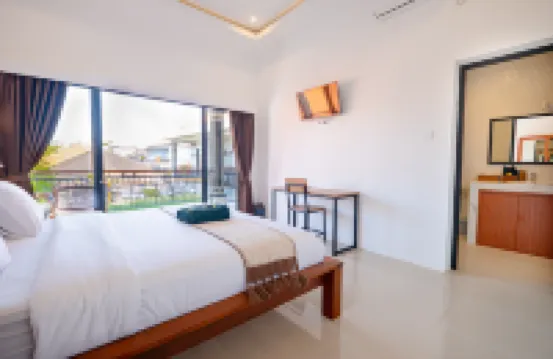 Crystal Flow Guest House & Apartment Canggu