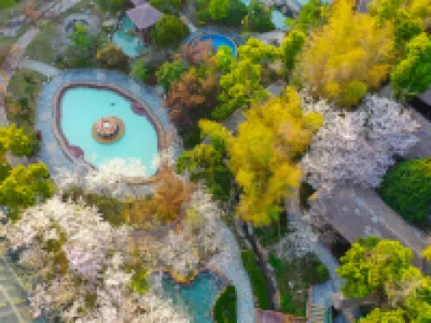 Yuexi Peninsula Resort Hoteles en Honghu