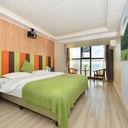 Anmanman Boutique Hotel (Guiyang Dream City North High-speed Railway Station)