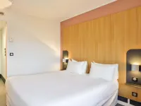 B&B HOTEL Paris 17 Batignolles Hotels in Paris