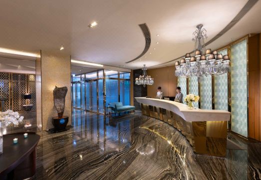 도르셋 추엔 완 홍콩