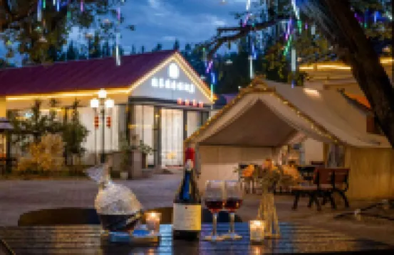 Dushanzi Delaide Garden Hotel (Duku Gong Road Zero Starting Point)