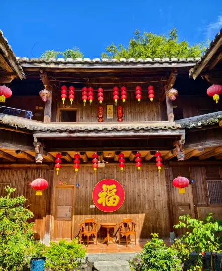 Yunshuiyao Juxianju Tulou Inn