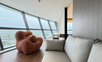 Nanhu Hotel (Bozhou Baolong Plaza Branch)