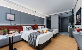 Guangzhou Pony Hotel (Jiangnanxi Fenghuang Xincun Subway Station)