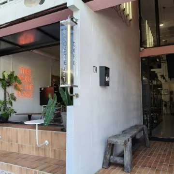 The Brownstone Hostel & Space