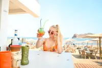 Vergina Beach Resort - bar