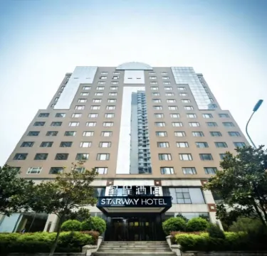 星程酒店（青島五四廣場奧帆店） 青島酒店