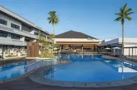 Novotel Pontianak Convention Centre - Pool