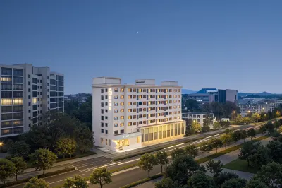 Wuhan Hubei Provincial Museum, Atour Hotel on Donghu Road Hotels near Hubei Provincial Museum