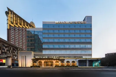 Shenyang Qingnian Street Mercure Hotel Hotel di 
