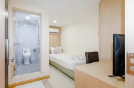 PSA Palace Khaosan Hotels near Suan Sunandha Rajabhat University