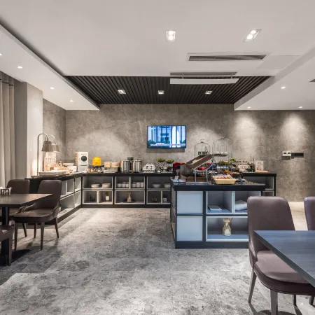 Home Inn -(Handan Airport Lingxi Street)