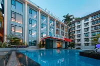 Mujiangnan Hotel (Xishuangbanna Jinghong Water Splashing Square Branch)