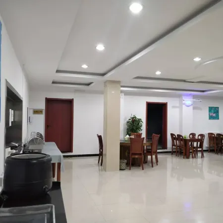 Starsky  Hotel