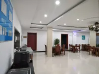 Starsky  Hotel