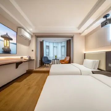 Kaicheng Express Hotel (West Lake lakeside store) Hotels near Leifeng Tower