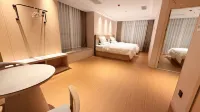 Xishan Hotel (Qinzhou Old Street)