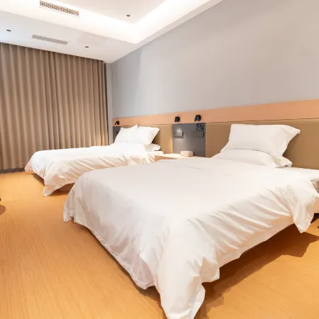 Lekai Express Hotel (Zibo Hongye Shiye Scenic Spot)