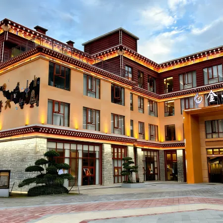 Baiyu County Hepo Handicraft City Jin Gong Hotel
