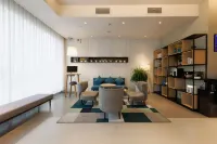 Homeinn Selected Hotel (Fuyang Linquan County Government Services Center)