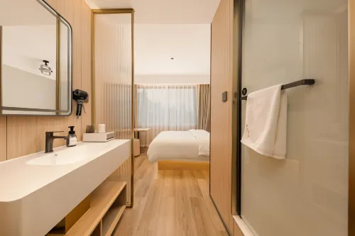 Youyou Liushe  Hotel (Chunxi Road Store in Taikoo Li, Chengdu) - 2-Star