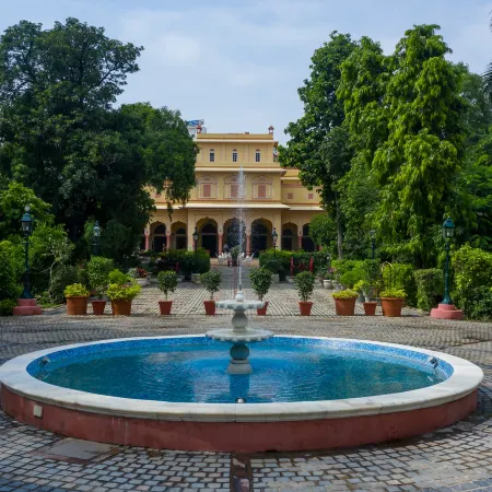Hotel Narain Niwas Palace