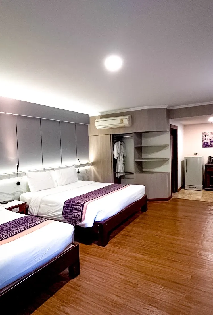 แกรนด์ ดีลักซ์