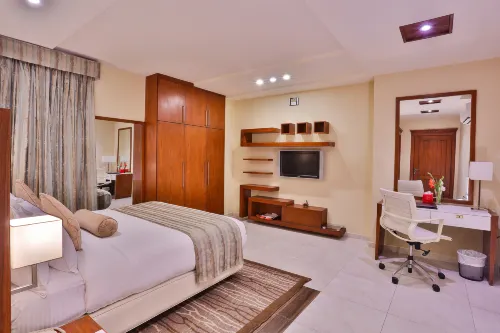 Avari Xpress Faisalabad - 4-نجوم