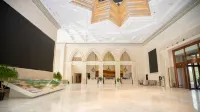 Seven Star Lake Desert Hotel