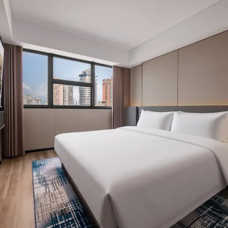 Shenzhen Luohu Dongmen Mixc Madison Hotel Отели рядом с достопримечательностью «Торговый центр МиксС»
