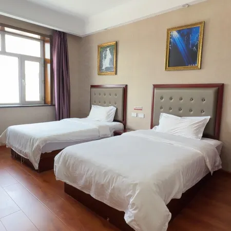 Fenghuang Grand Hotel