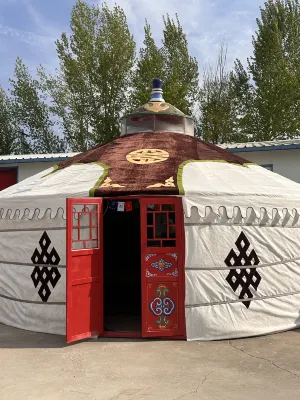 Hohhot Mengzhenju Yurt Homestay (Baita Airport) - pet friendly