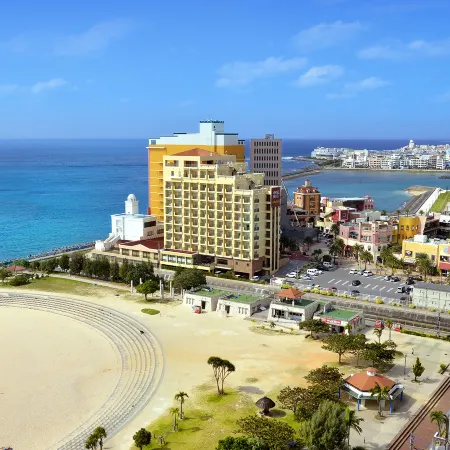 Vessel Hotel Campana Okinawa