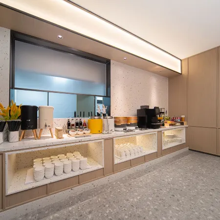 Country Inn & Suites by Radisson Zhangjiajie National Forest Park Landmark Branch