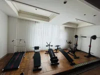 Ruixi Langan Hotel (Ganzi County Gesar Kingdom Scenic Area | White Pagoda Park Scenic Area Branch) - parking