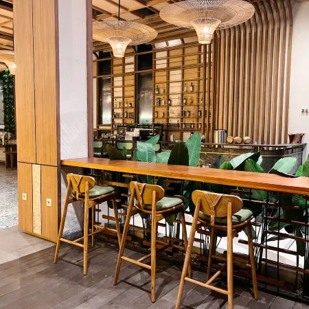 Luminor Hotel Legian Seminyak - Bali Отели рядом с достопримечательностью «Пляж Дабл-Сикс»