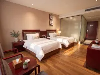 Poly Hotel (Baise High-Speed Railway Station)