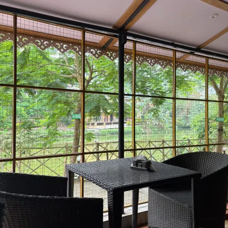 Kaziranga Eco Village Resort