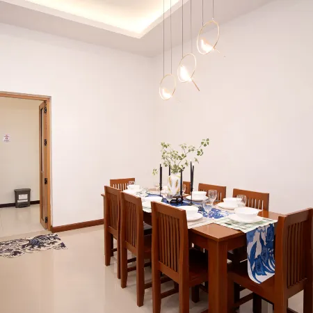 Heritage Family Home | Spacious Stay in Central Location