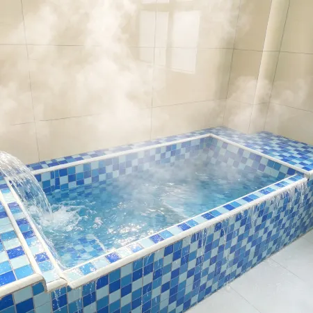 Yizhang Yunshuiyao Hot Spring Homestay