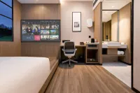 Ramada Encore Hotel (Dongguan Dongcheng Wanda Plaza) - Gym