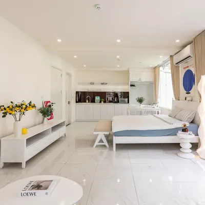 The Central Nest Hotel Отели рядом с достопримечательностью «Университет Естествознания»